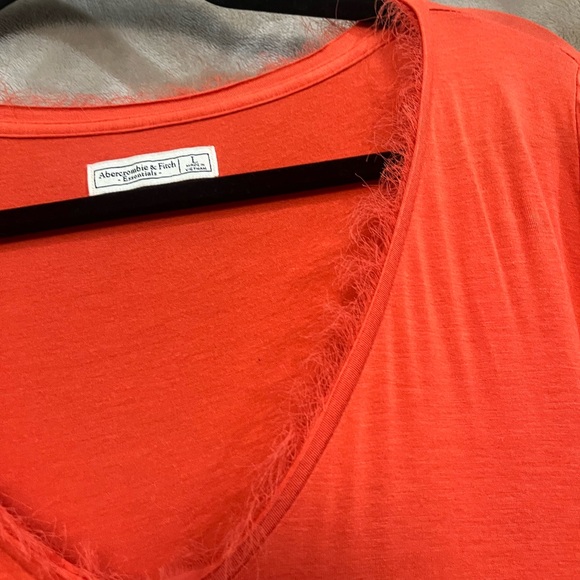 ABERCROMBIE & FITCH ESSENTIALS - Picture 3 of 14